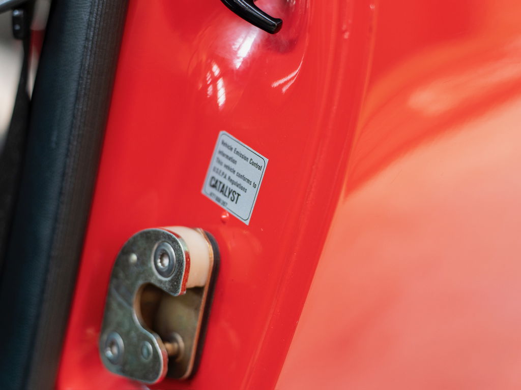 Porsche 911 Carrera 3.2 (US)