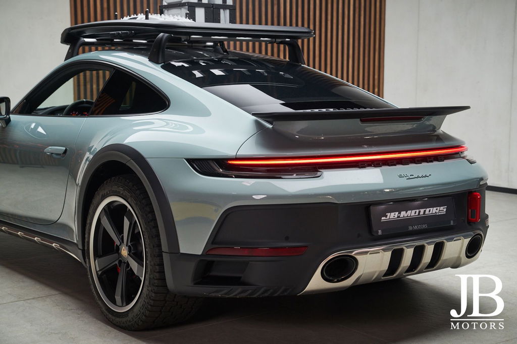 Porsche 911 Dakar