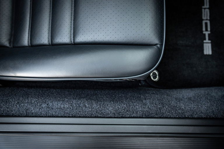 Porsche 964 Carrera 2 Cabrio WTL