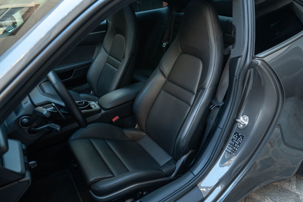 Porsche 992 Carrera S