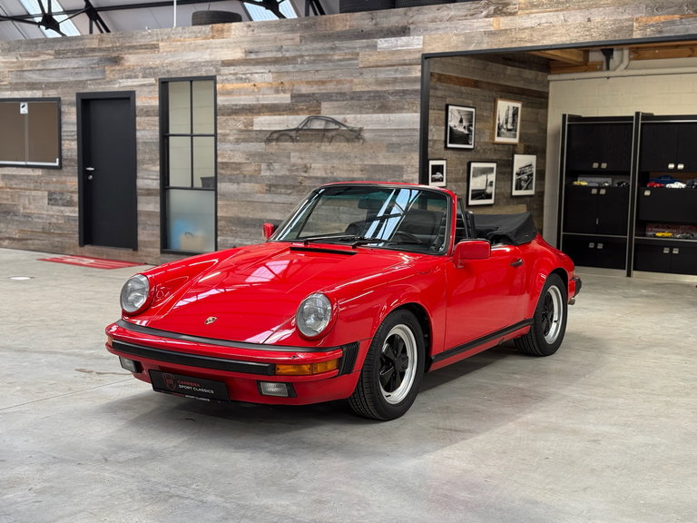 Porsche 911 Carrera 3.2 (US)