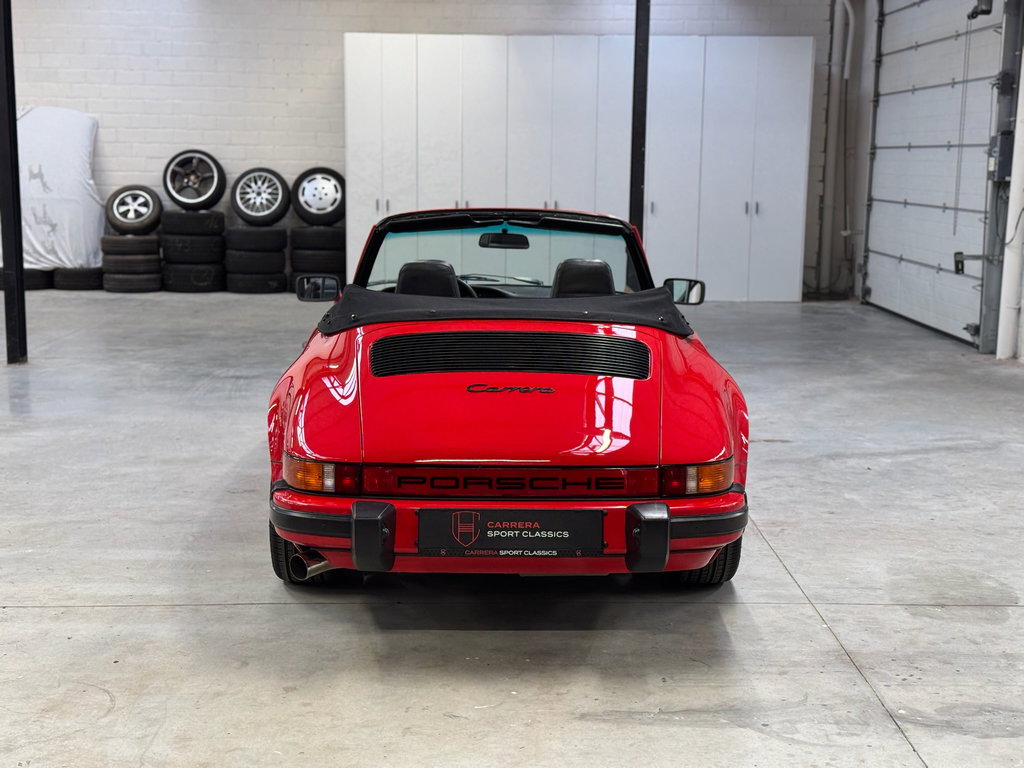 Porsche 911 Carrera 3.2 (US)