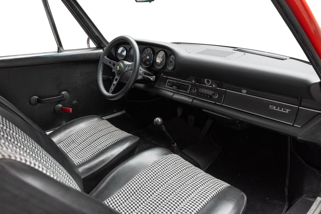 Porsche 911 T