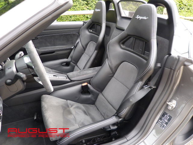 Porsche 981 Boxster Spyder