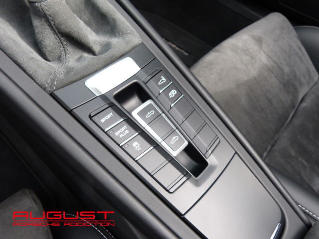 Porsche 981 Boxster Spyder