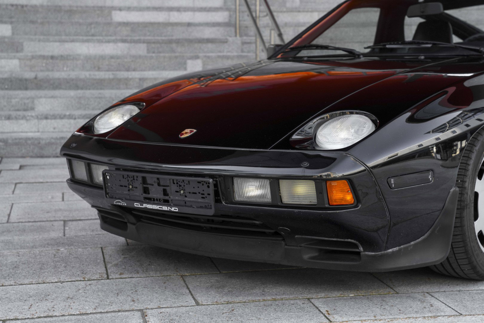 Porsche 928 S 1986 - elferspot.com - Marketplace for Porsche