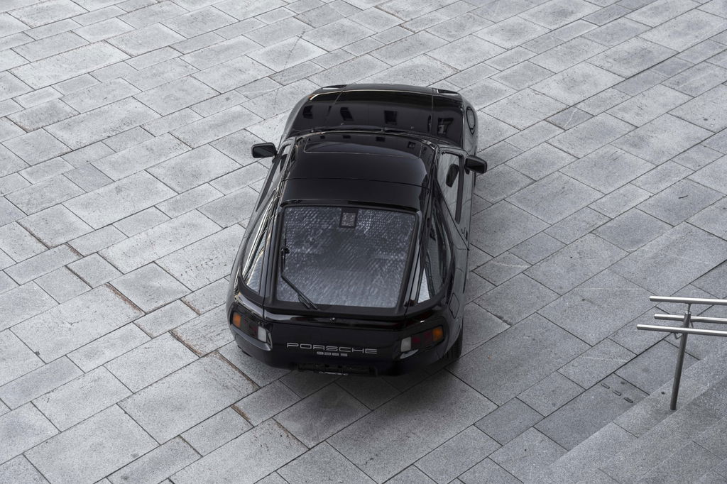 Porsche 928 S