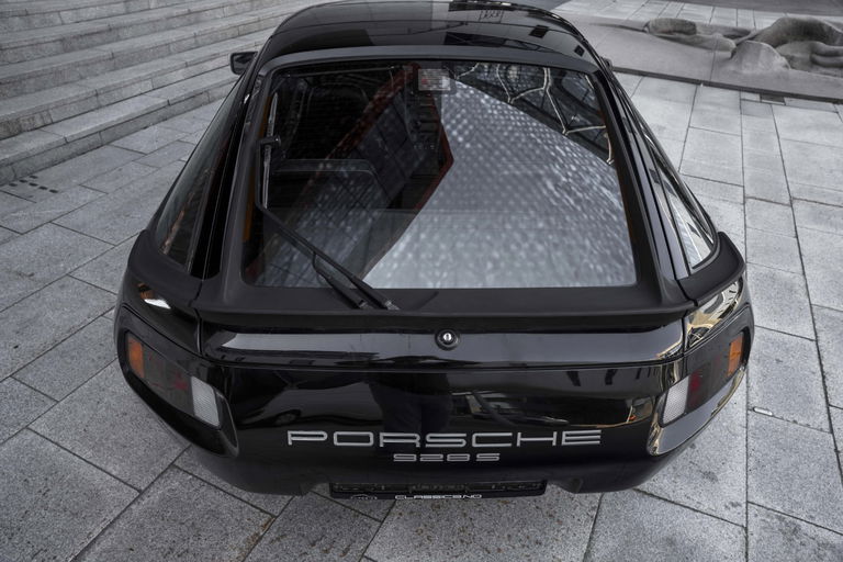 Porsche 928 S