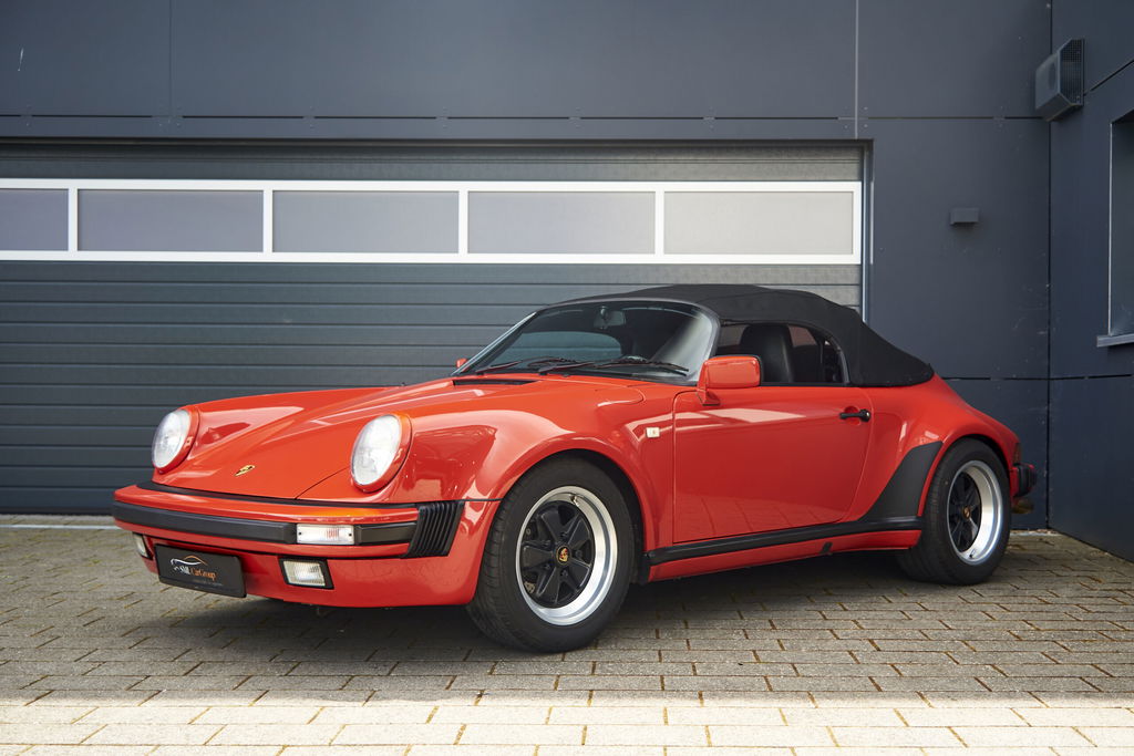 Porsche 911 Carrera 3.2 Speedster