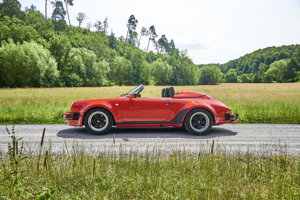 Porsche 911 Carrera 3.2 Speedster