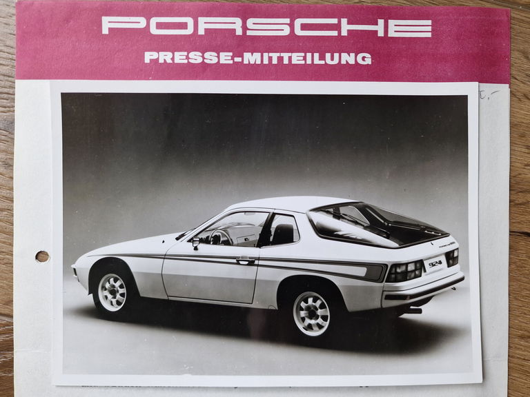 Porsche 924