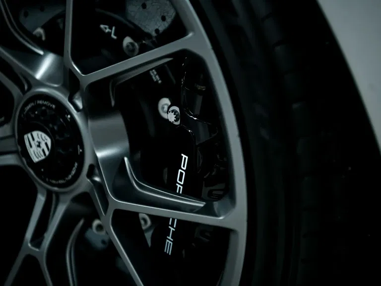 Porsche 992 GT3 Touring