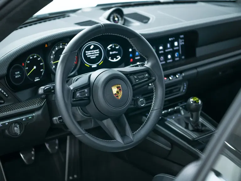 Porsche 992 GT3 Touring