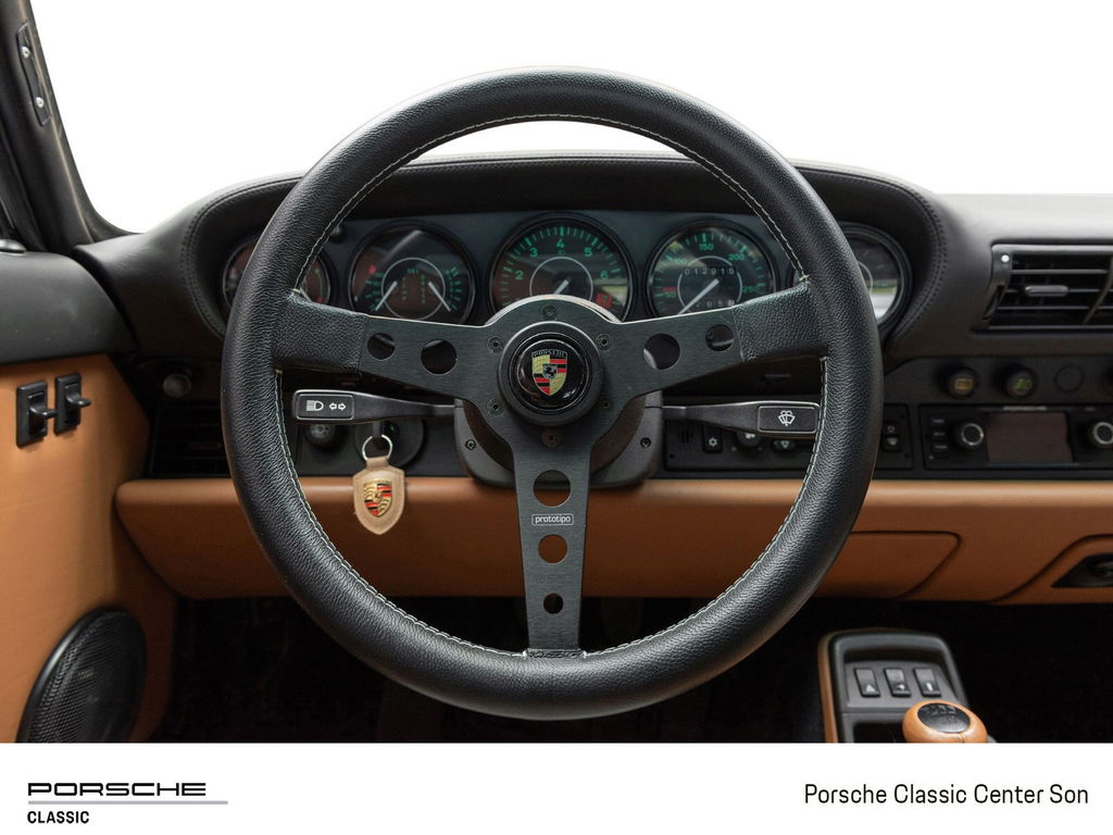 Porsche 911 Backdate