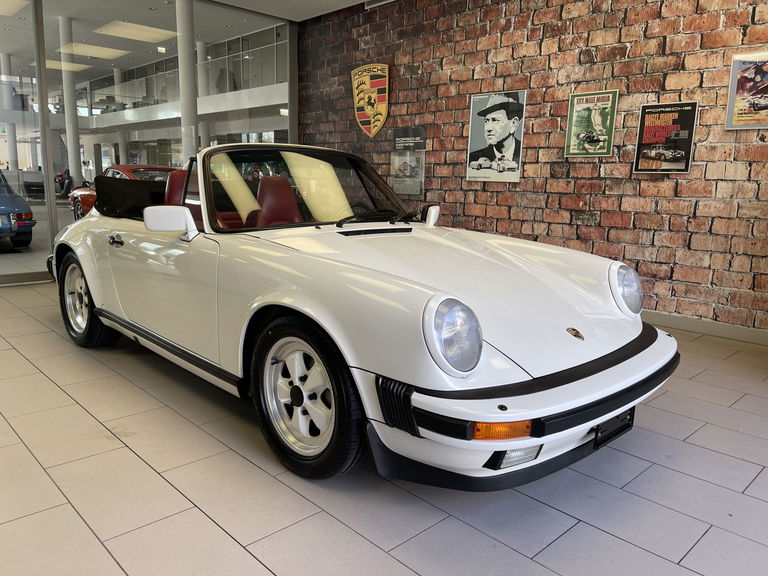 Porsche 911 Carrera 3.2