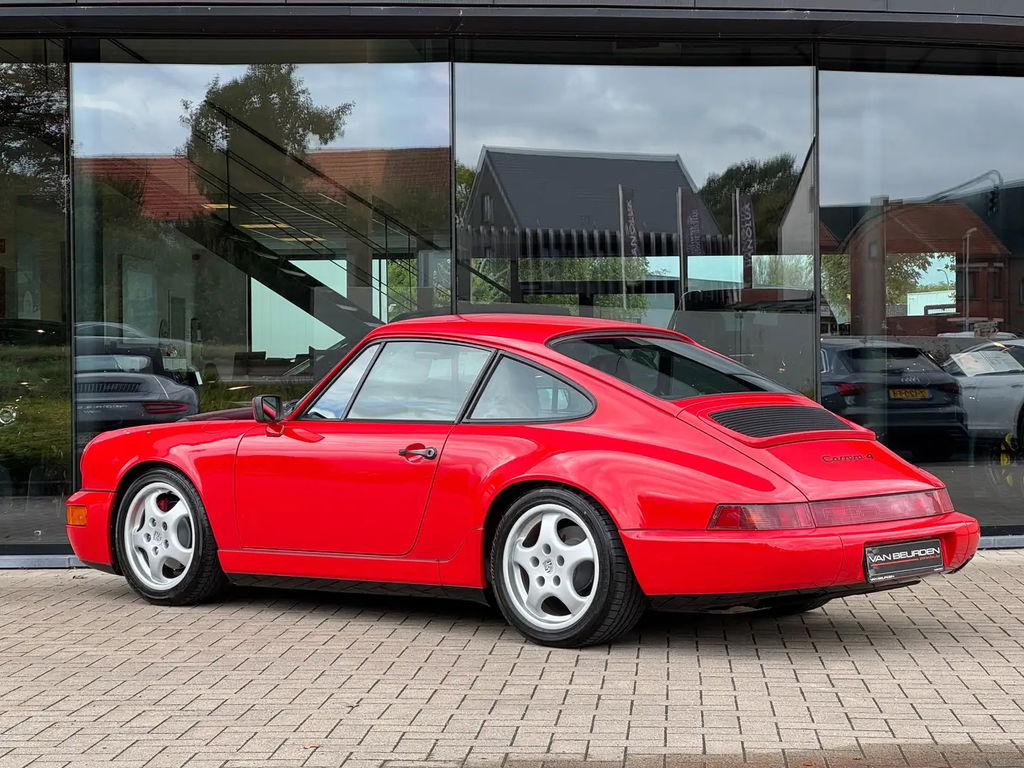 Porsche 964 Carrera 4