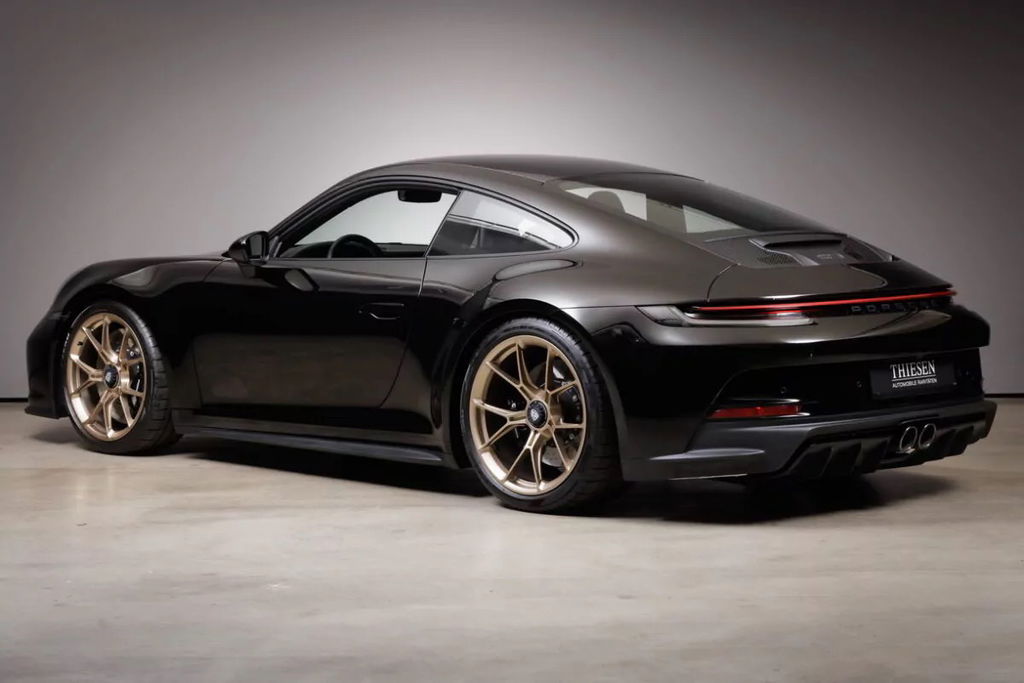 Porsche 992 GT3 Touring