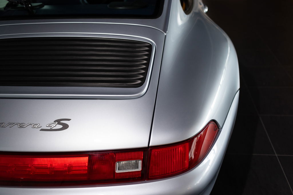 Porsche 993 Carrera 4S