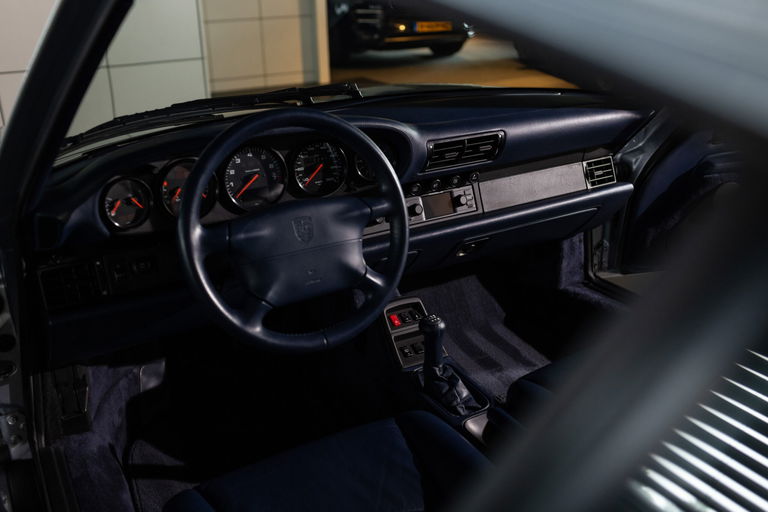Porsche 993 Carrera 4S