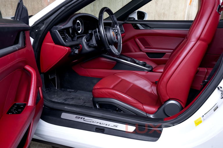 Porsche 992 Carrera S