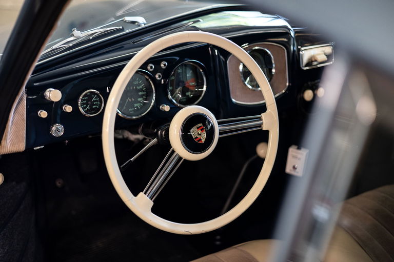 Porsche 356 Pre-A 1500 Super