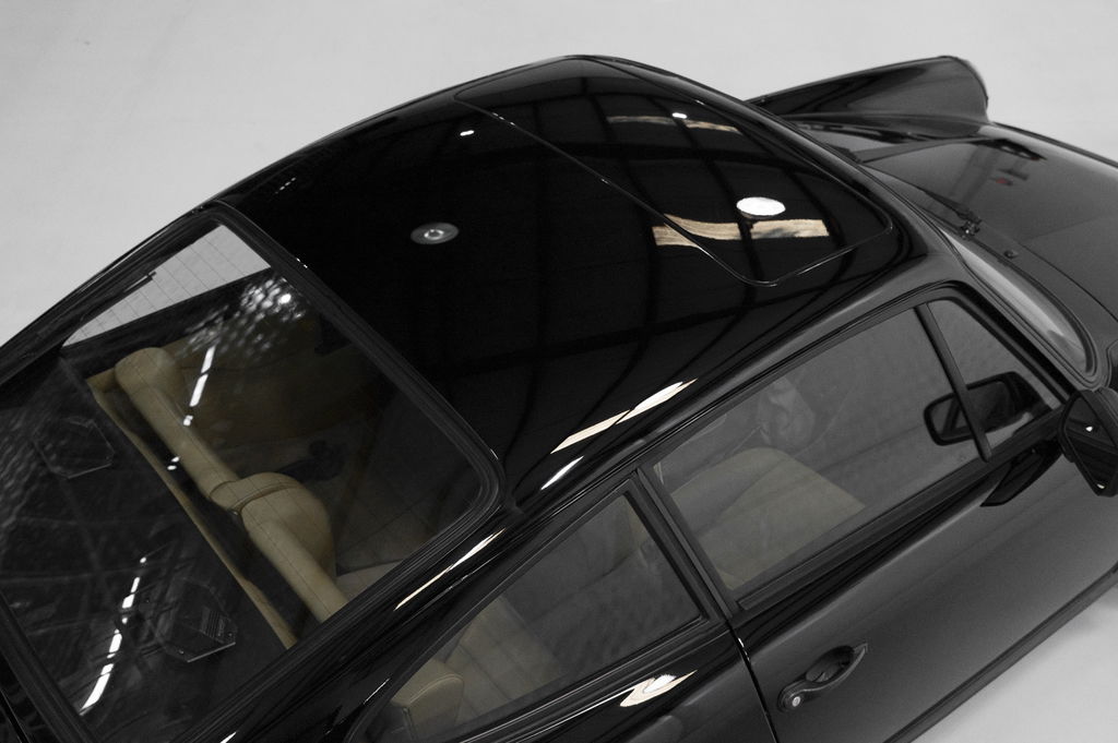 Porsche 911 Turbo 3.3 (US)