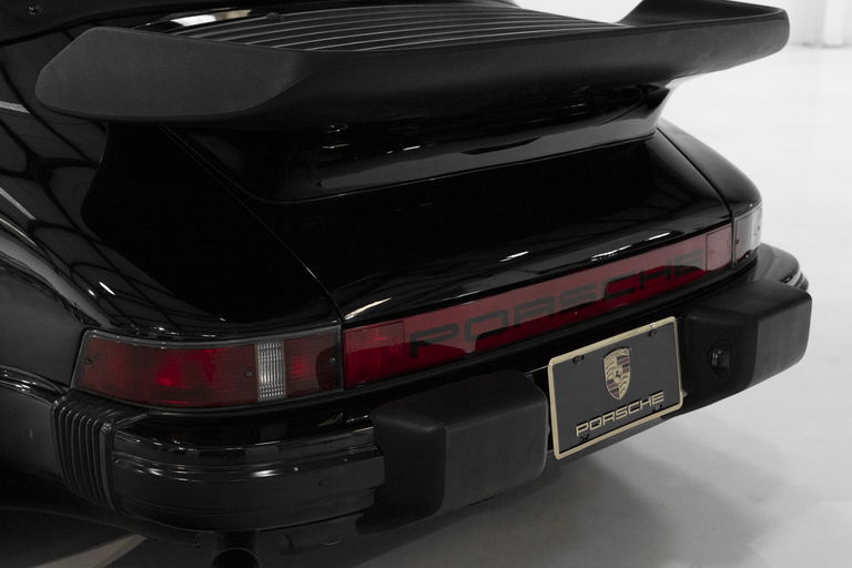 Porsche 911 Carrera 3.2 WTL