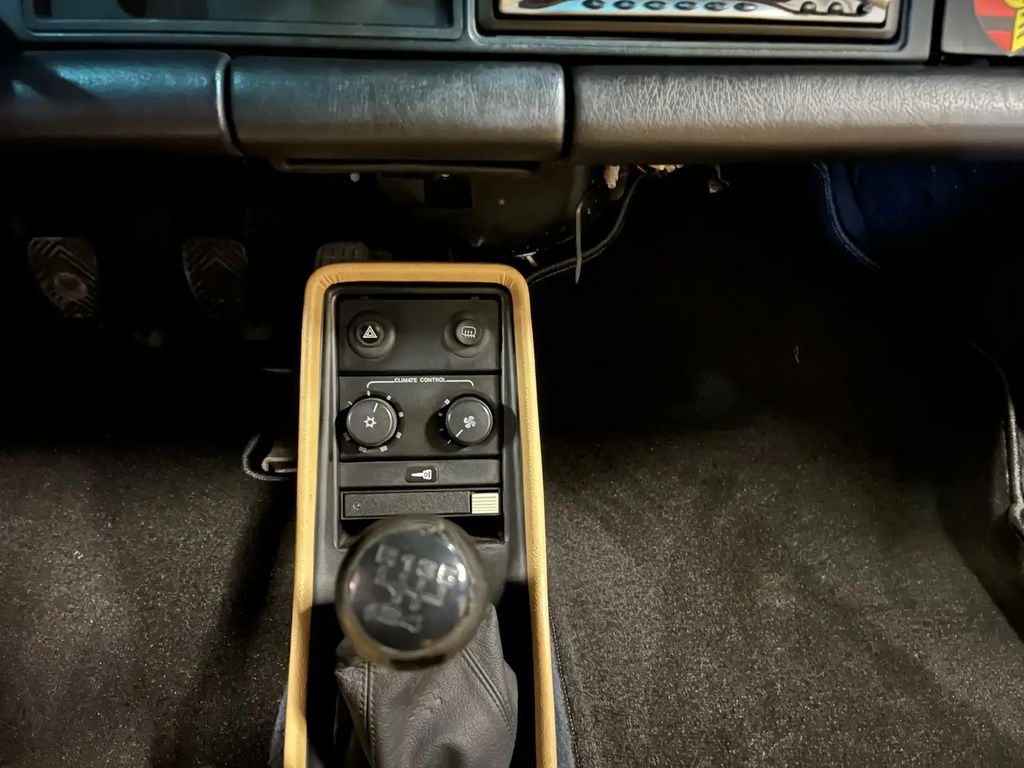 Porsche 911 Carrera 3.2