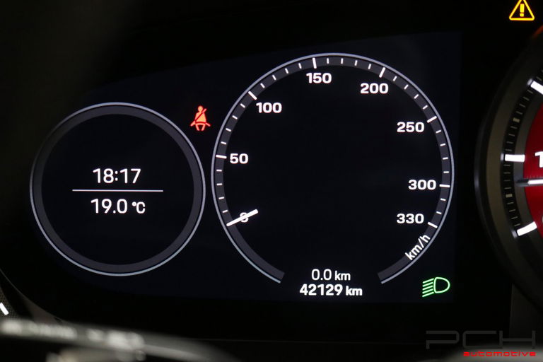 Porsche 992 Carrera 4