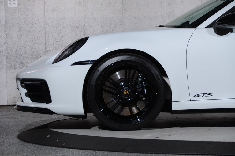 Porsche 992 Targa 4 GTS