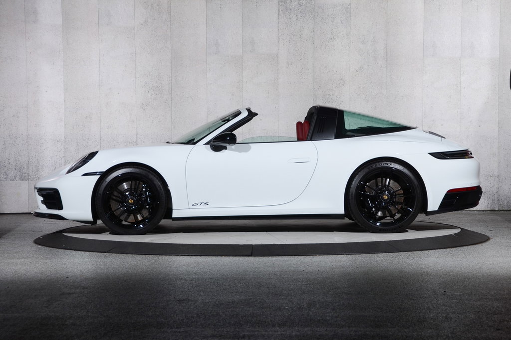 Porsche 992 Targa 4 GTS