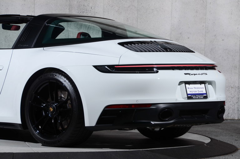 Porsche 992 Targa 4 GTS