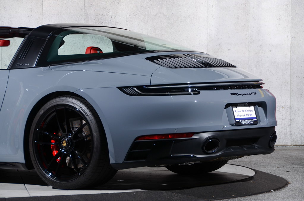 Porsche 992 Targa 4 GTS