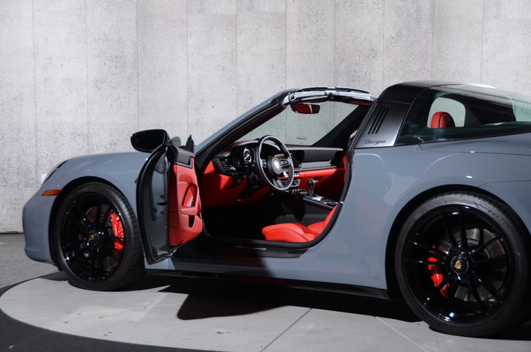 Porsche 992 Targa 4 GTS