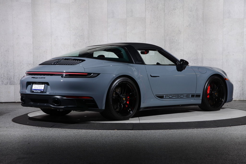 Porsche 992 Targa 4 GTS