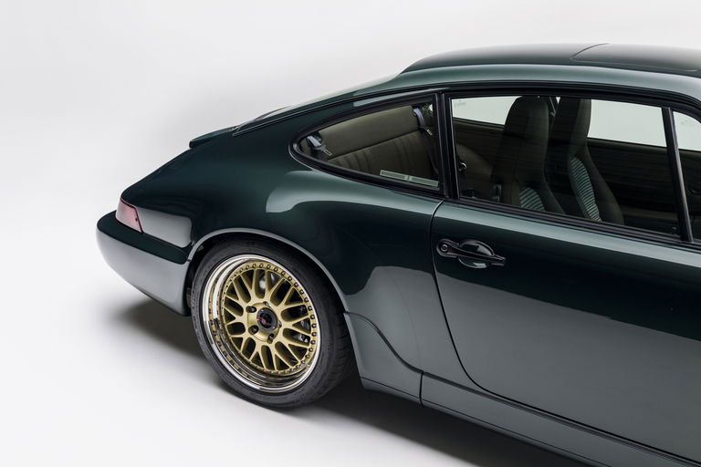 Porsche 964 Carrera 4