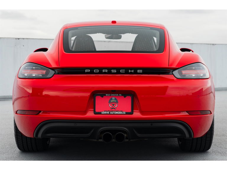 Porsche 718 Cayman S