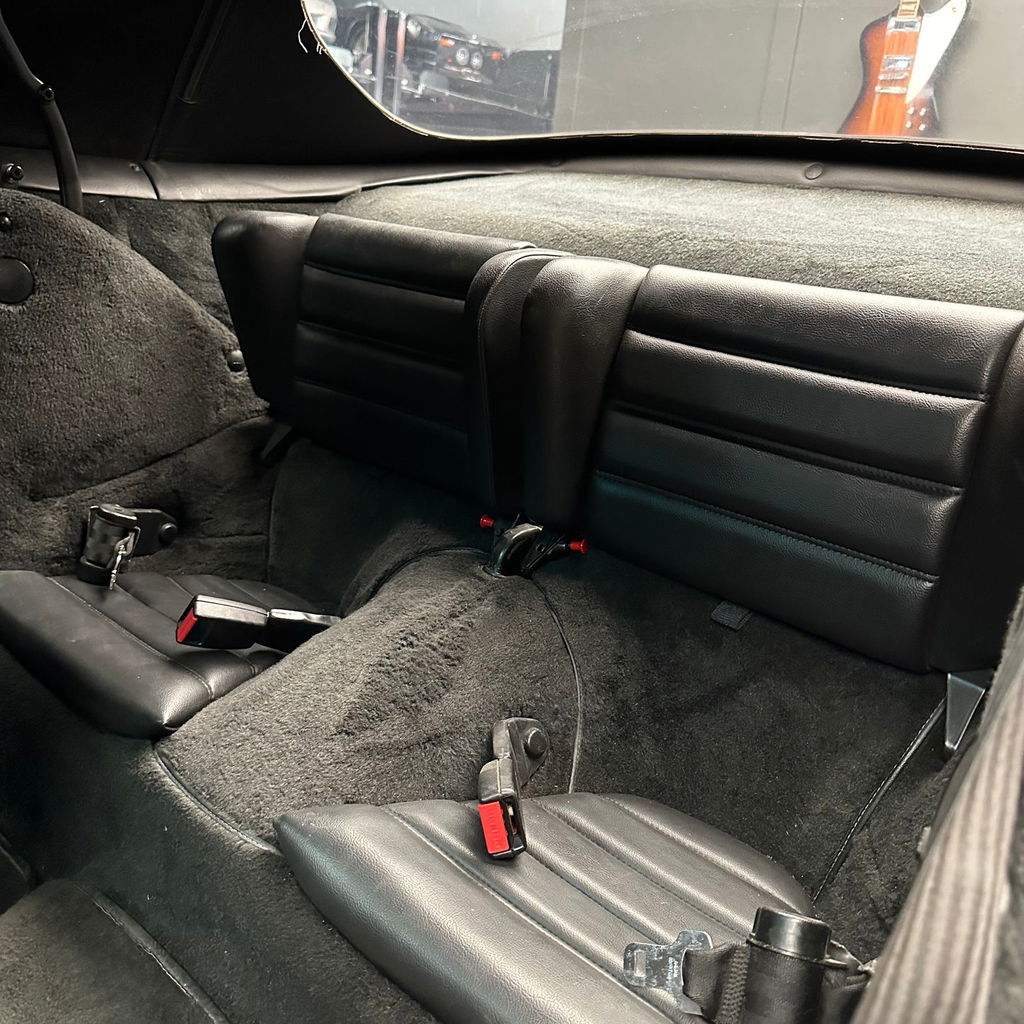 Porsche 911 Carrera 3.2 (US)