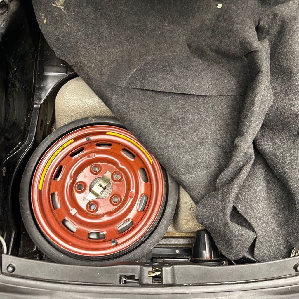 Porsche 911 Carrera 3.2 (US)