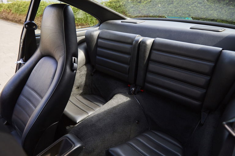 Porsche 964 Carrera 4