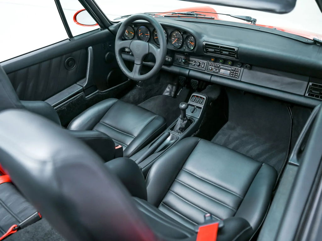 Porsche 964 Carrera 2