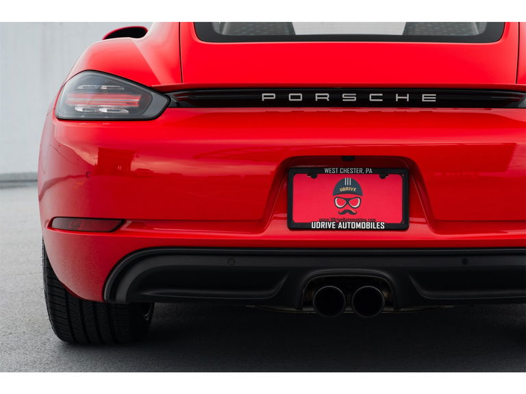 Porsche 718 Cayman S