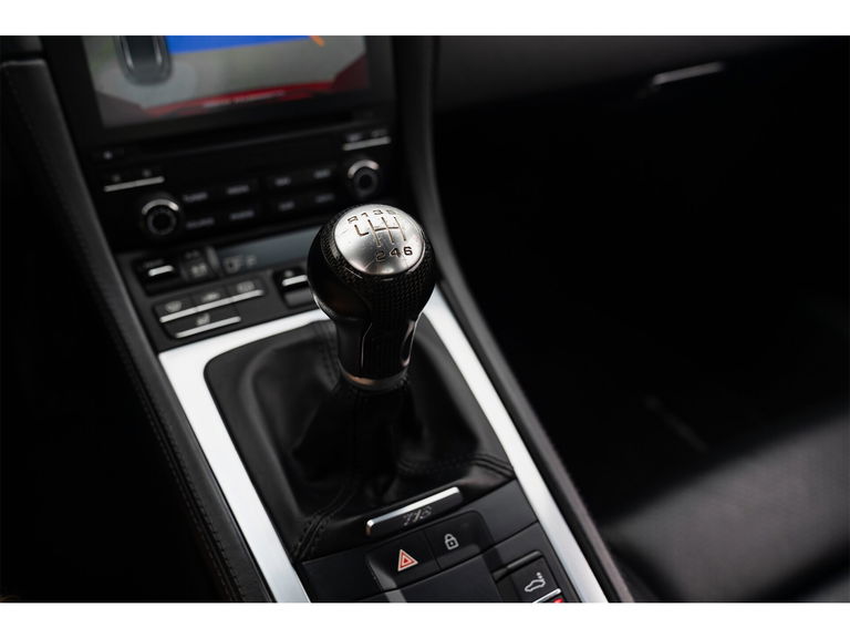 Porsche 718 Cayman S