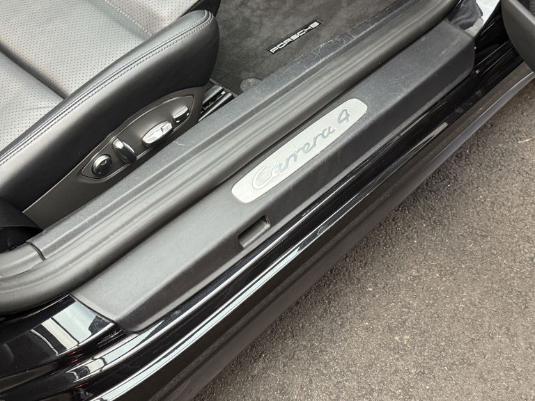 Porsche 991 Carrera 4