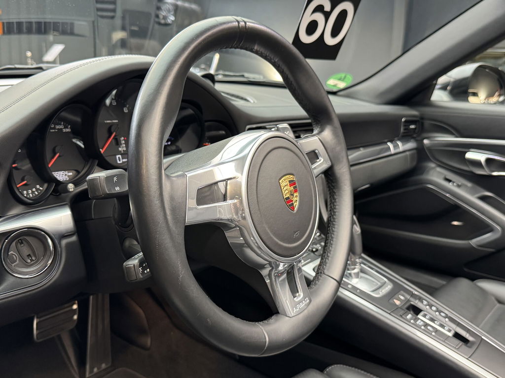 Porsche 991 Carrera 4