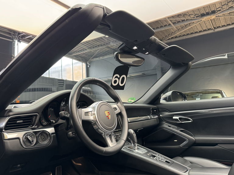 Porsche 991 Carrera 4