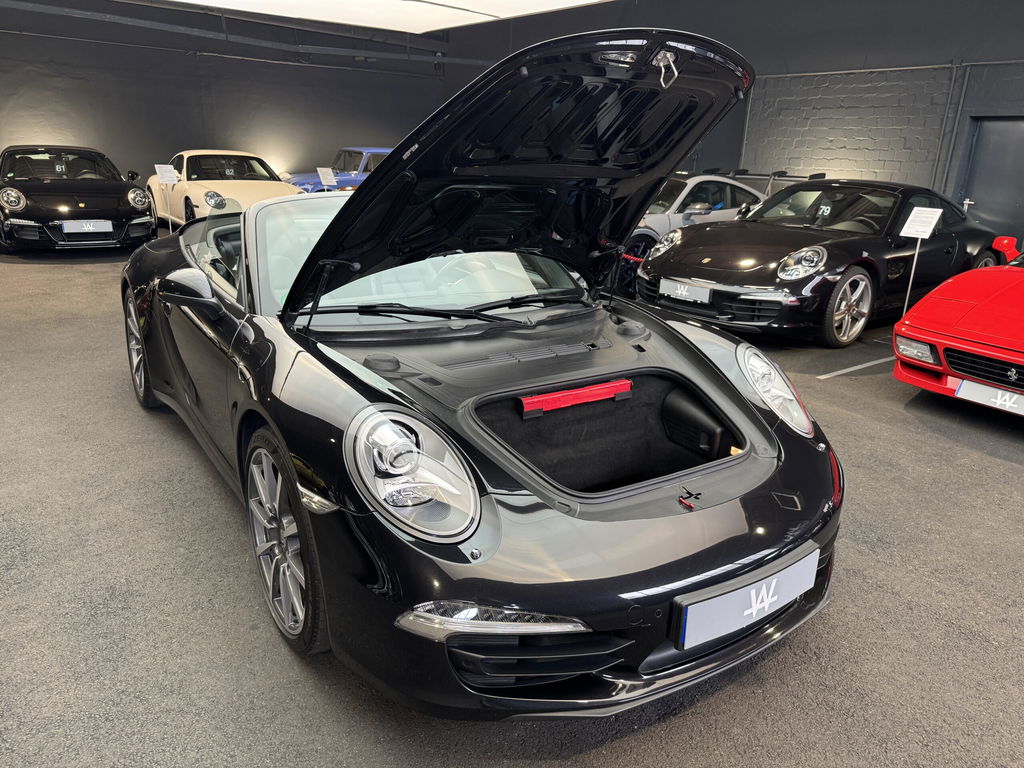 Porsche 991 Carrera 4