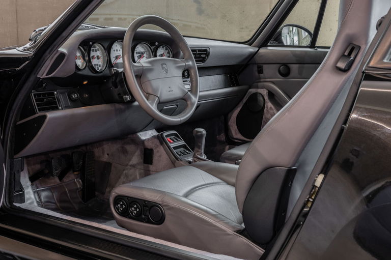 Porsche 993 Carrera 4S