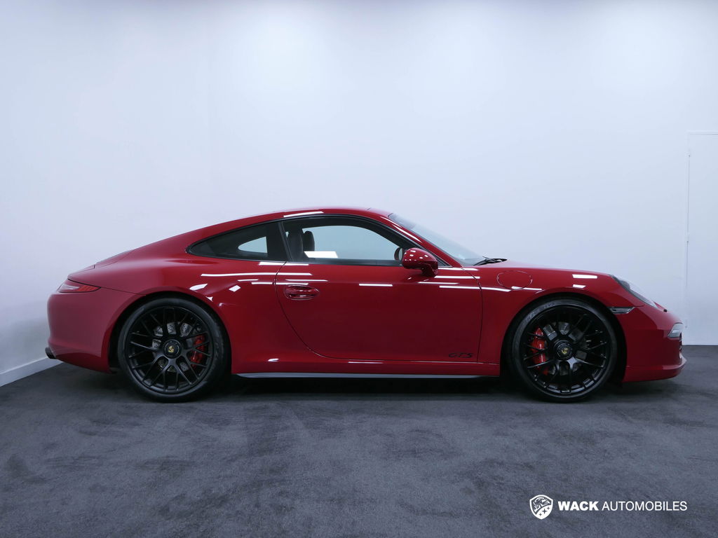 Porsche 991 Carrera GTS