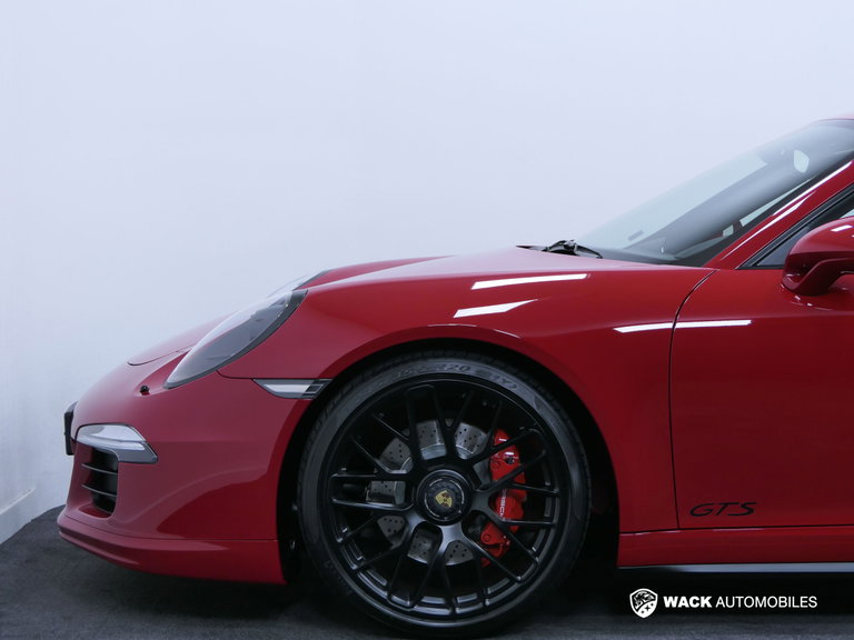 Porsche 991 Carrera GTS